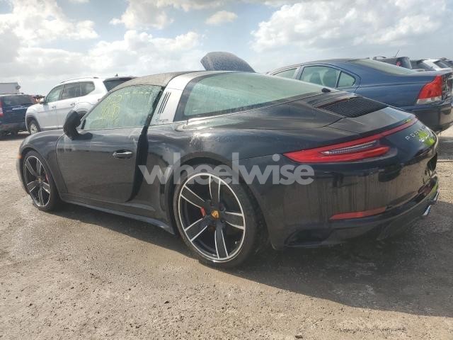 Photo 9 of 2019 PORSCHE 911 TARGA 4S (VIN WP0BB2A95KS125319)