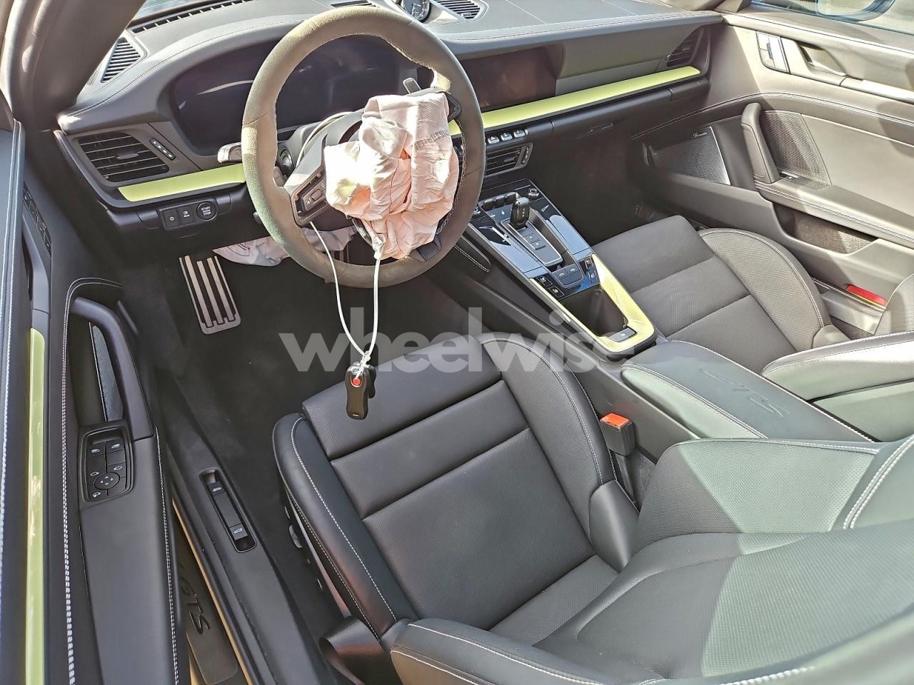 Photo 8 of 2025 PORSCHE 911 TARGA 4 GTS (VIN WP0BB2A96SS260244)