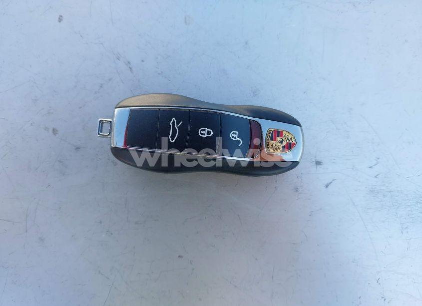 Photo 11 of 2016 Porsche 911 TARGA 4 GTS (VIN WP0BB2A99GS136573)