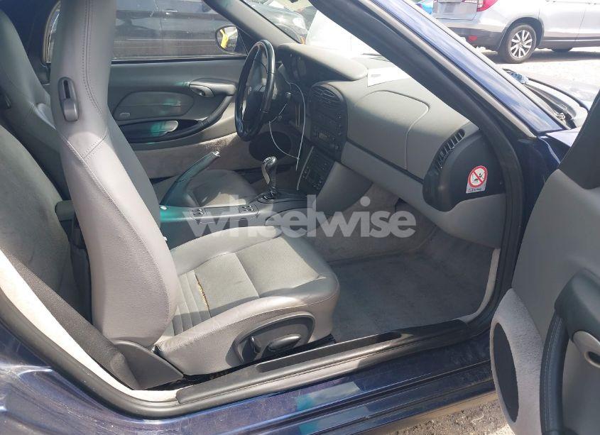 Photo 5 of 2002 Porsche Boxster (VIN WP0CA29812U622973)