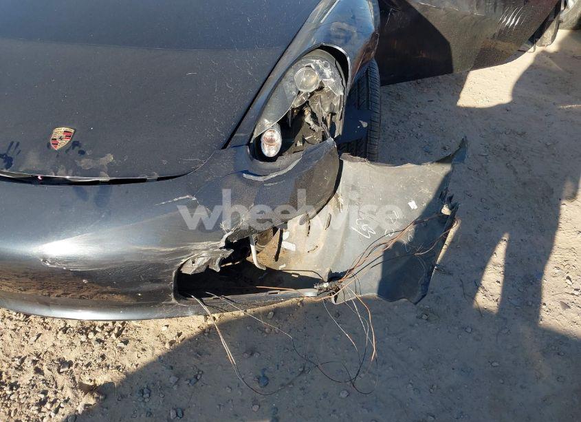 Photo 6 of 2005 Porsche Boxster (VIN WP0CA29835U712727)