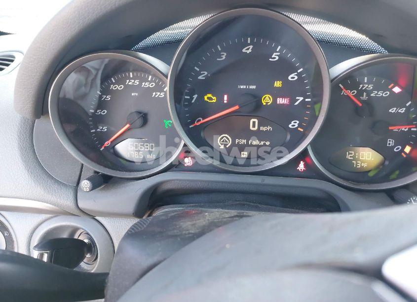 Photo 7 of 2005 Porsche Boxster (VIN WP0CA29835U712727)