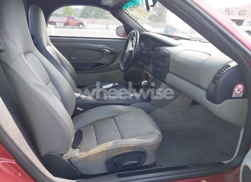 Photo 5 of 2002 Porsche Boxster (VIN WP0CA29842U621669)