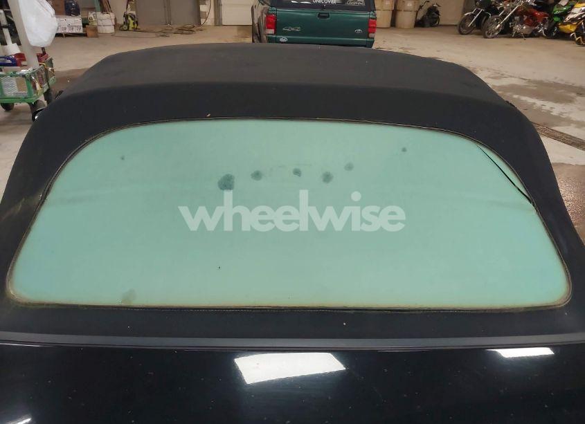 Photo 6 of 1999 Porsche Boxster (VIN WP0CA2984XU622814)