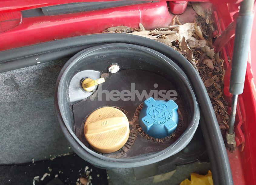 Photo 10 of 1999 Porsche Boxster (VIN WP0CA2985XU621543)