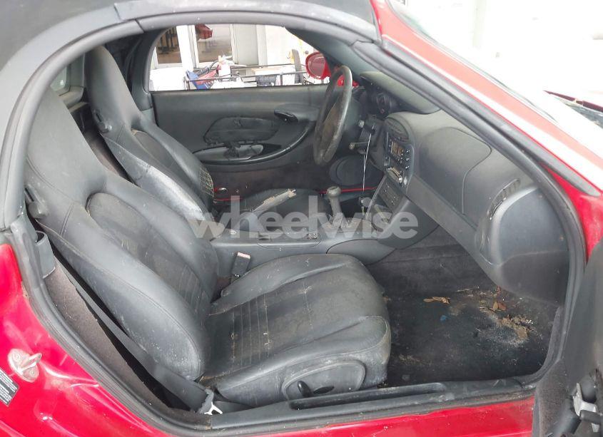 Photo 5 of 1999 Porsche Boxster (VIN WP0CA2985XU621543)