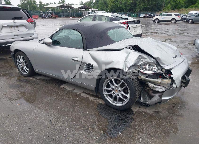 Photo 3 of 2003 Porsche Boxster (VIN WP0CA29873U622672)