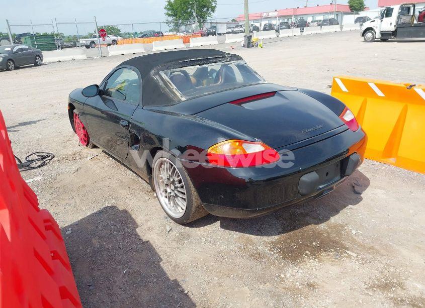 Photo 3 of 2000 Porsche Boxster (VIN WP0CA2987YU622338)