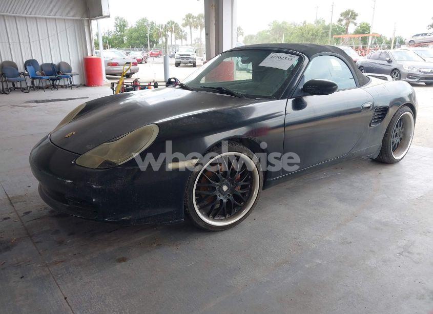 Photo 2 of 2003 Porsche Boxster (VIN WP0CA29893U620342)
