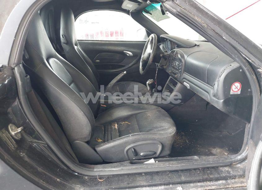 Photo 5 of 2003 Porsche Boxster (VIN WP0CA29893U620342)