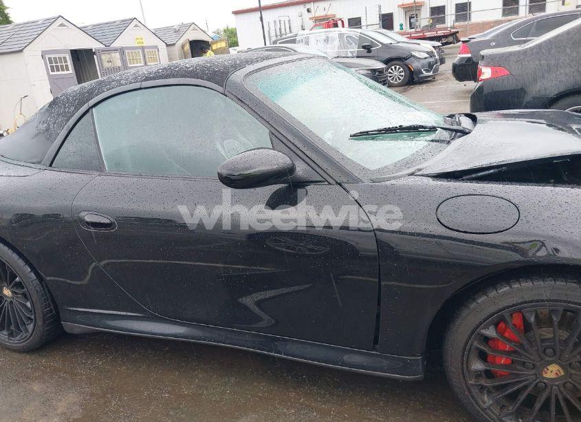 Photo 13 of 2005 Porsche 911 CARRERA (VIN WP0CA299X5S650179)