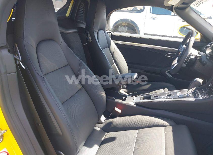 Photo 8 of 2025 Porsche 718 BOXSTER STYLE EDITION (VIN WP0CA2A84SK212207)