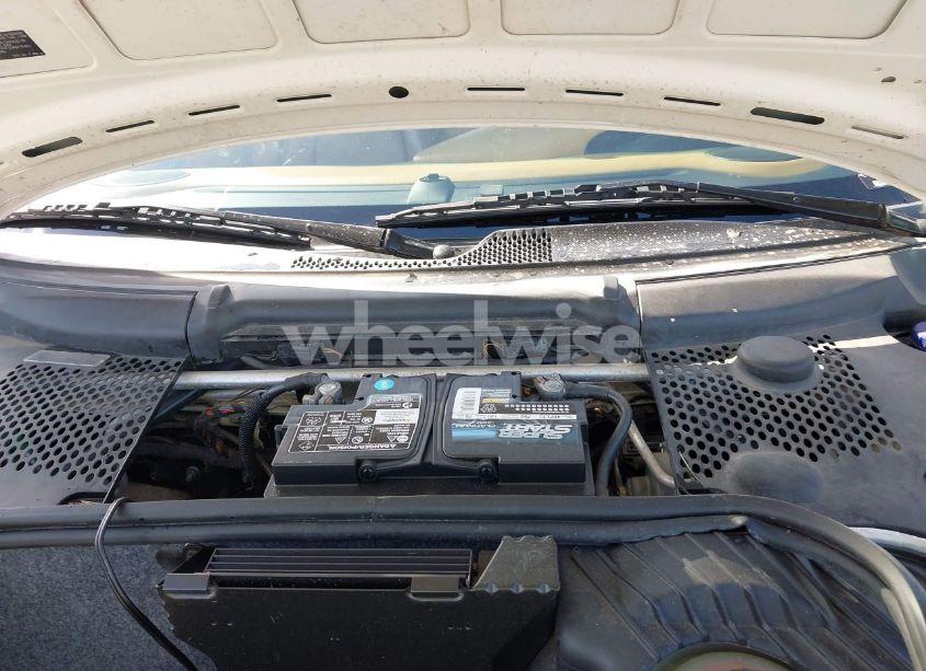 Photo 10 of 2000 Porsche Boxster S (VIN WP0CB2980YU662175)