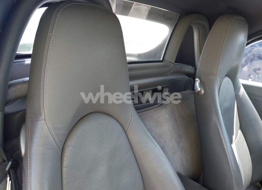 Photo 8 of 2007 Porsche Boxster S (VIN WP0CB29887U731046)