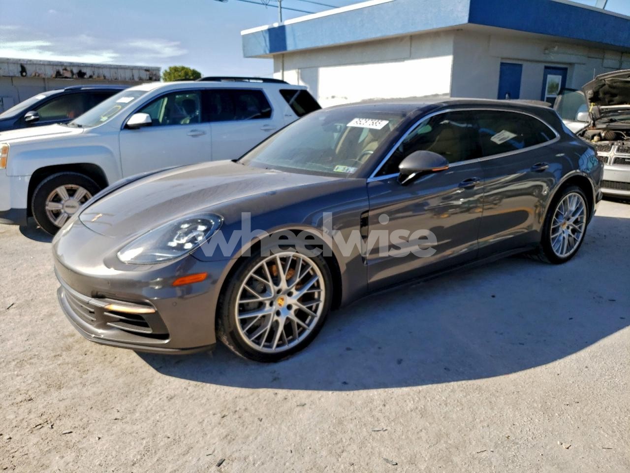 2018 PORSCHE PANAMERA 4S SPORT TURISMO (VIN WP0CB2A70JL190266) main photo