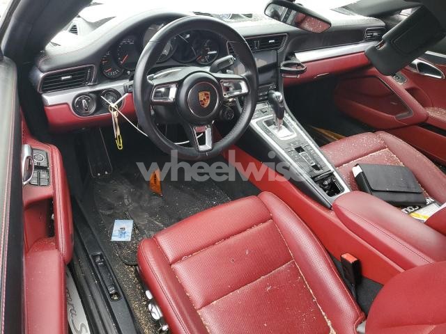 Photo 9 of 2018 PORSCHE 911 CARRERA S N/A (VIN WP0CB2A95JS147808)