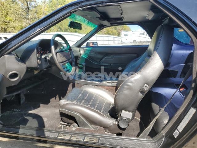Photo 10 of 1982 PORSCHE 928 (VIN WP0JA0921CS821834)