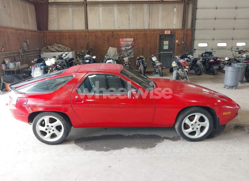 Photo 13 of 1985 Porsche 928 S (VIN WP0JB0924FS861004)