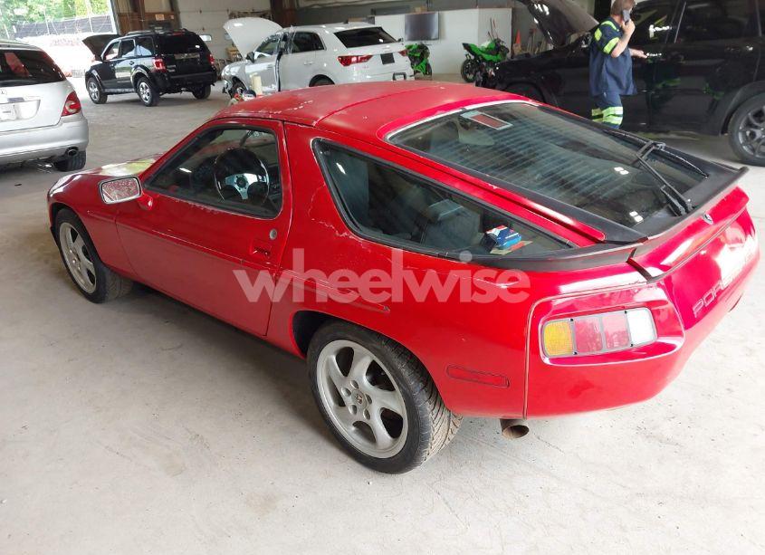 Photo 3 of 1985 Porsche 928 S (VIN WP0JB0924FS861004)