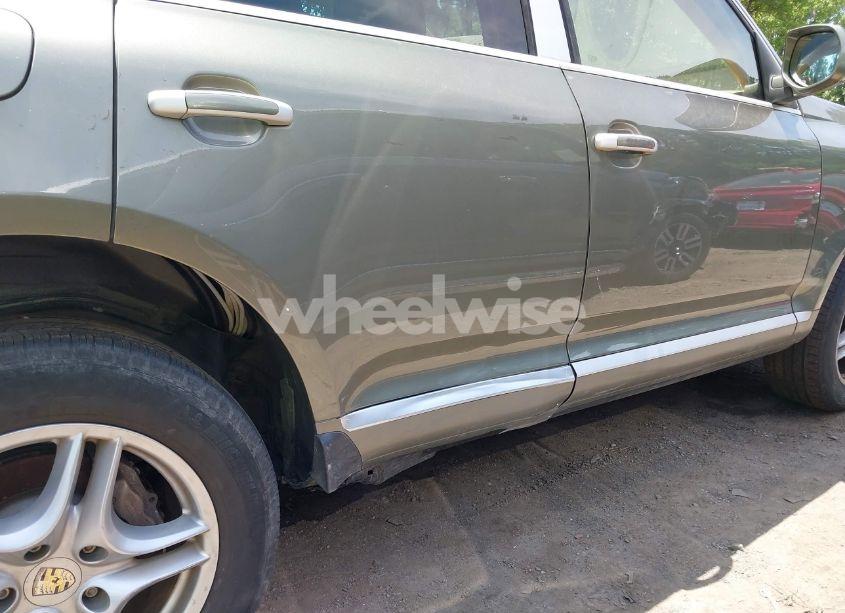 Photo 6 of 2009 Porsche Cayenne N/A (VIN WP1AA29P19LA06722)