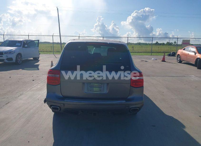 Photo 16 of 2009 Porsche Cayenne N/A (VIN WP1AA29P59LA00230)