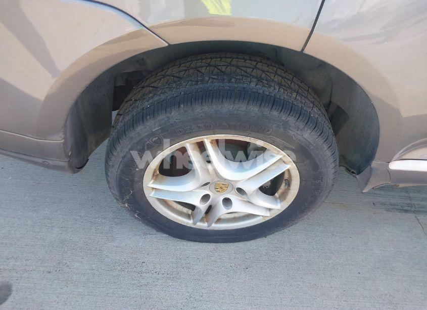 Photo 19 of 2009 Porsche Cayenne N/A (VIN WP1AA29P59LA00230)