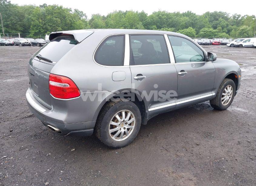 Photo 4 of 2009 Porsche Cayenne N/A (VIN WP1AA29P69LA06733)
