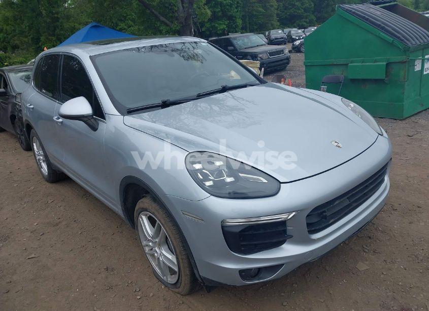 2016 Porsche Cayenne N/A (VIN WP1AA2A20GLA03226) main photo