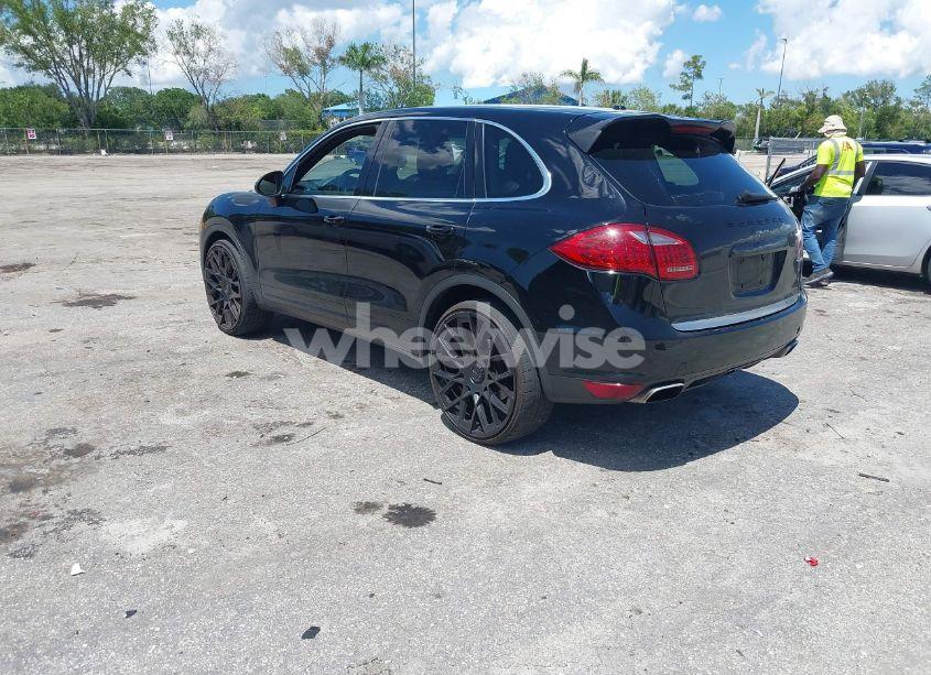 Photo 3 of 2012 Porsche Cayenne N/A (VIN WP1AA2A21CLA02418)