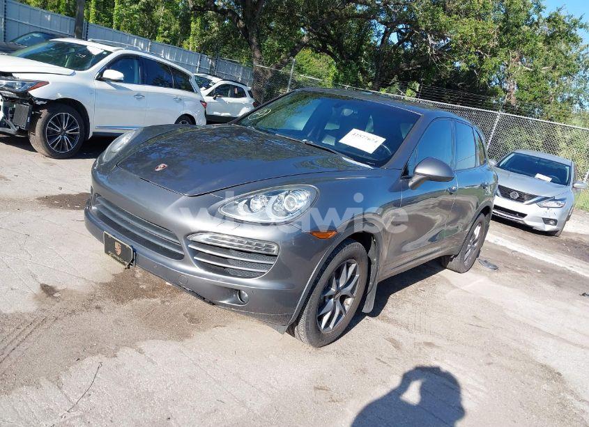 Photo 2 of 2012 Porsche Cayenne N/A (VIN WP1AA2A23CLA06115)