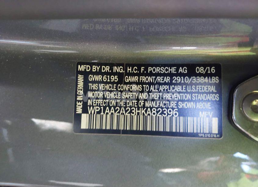 Photo 9 of 2017 Porsche Cayenne N/A (VIN WP1AA2A23HKA82396)