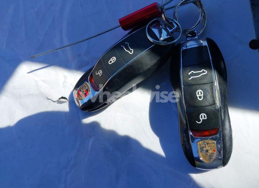 Photo 11 of 2016 Porsche Cayenne N/A (VIN WP1AA2A24GKA36266)