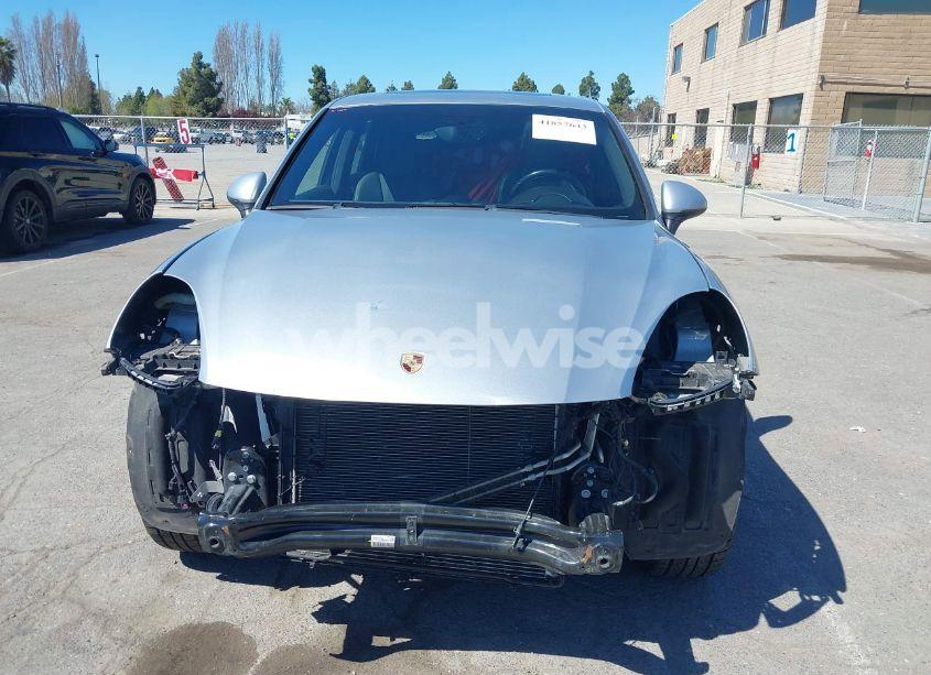 Photo 6 of 2016 Porsche Cayenne N/A (VIN WP1AA2A24GKA36266)