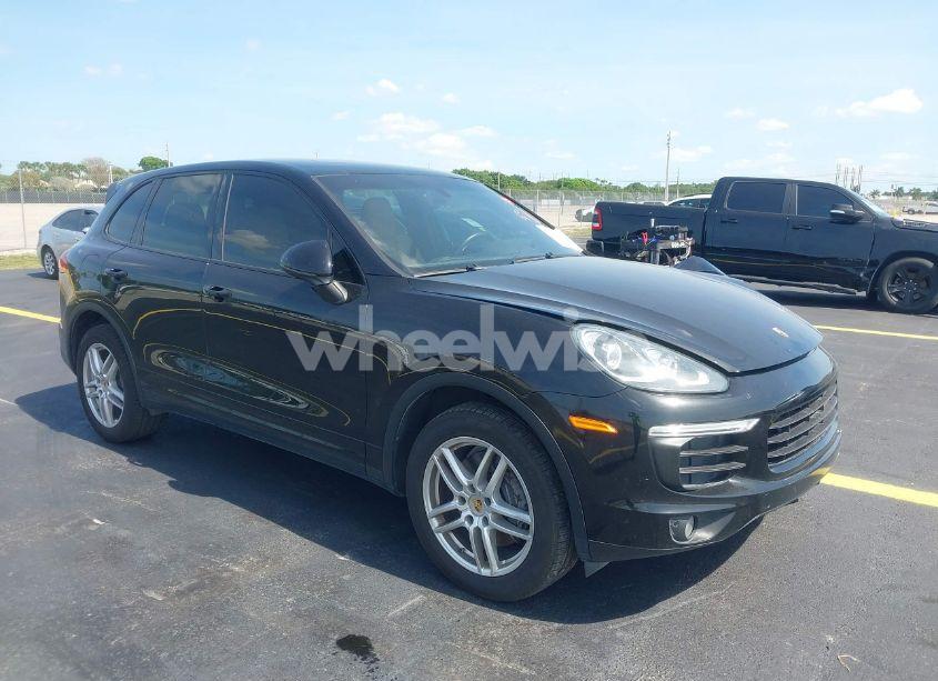2016 Porsche Cayenne N/A (VIN WP1AA2A25GLA09331) main photo