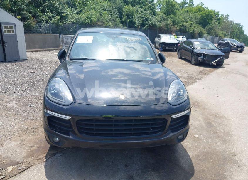 Photo 12 of 2017 Porsche Cayenne PLATINUM EDITION (VIN WP1AA2A25HKA80374)
