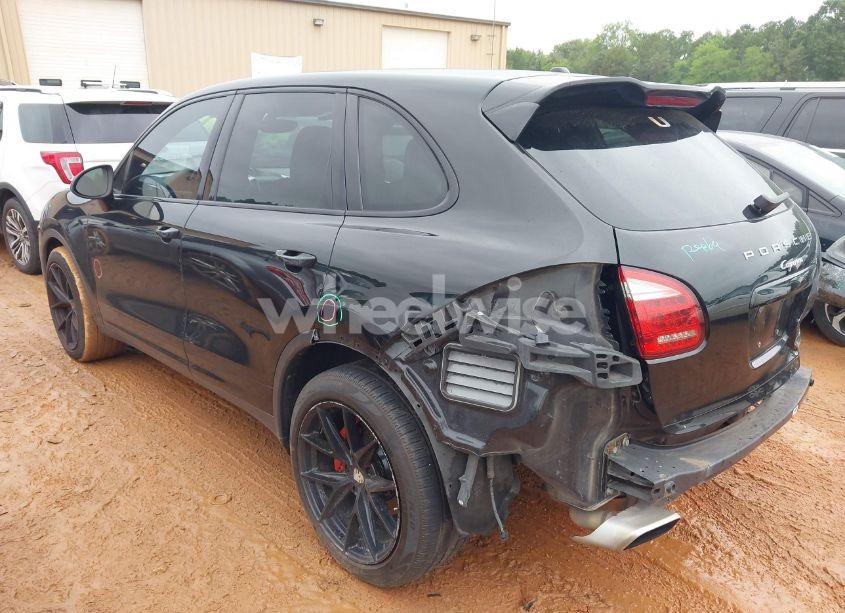 Photo 3 of 2014 Porsche Cayenne PLATINUM EDITION (VIN WP1AA2A28ELA93500)