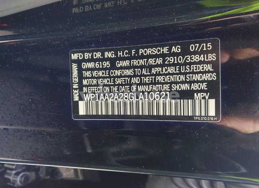 Photo 9 of 2016 Porsche Cayenne N/A (VIN WP1AA2A28GLA10621)