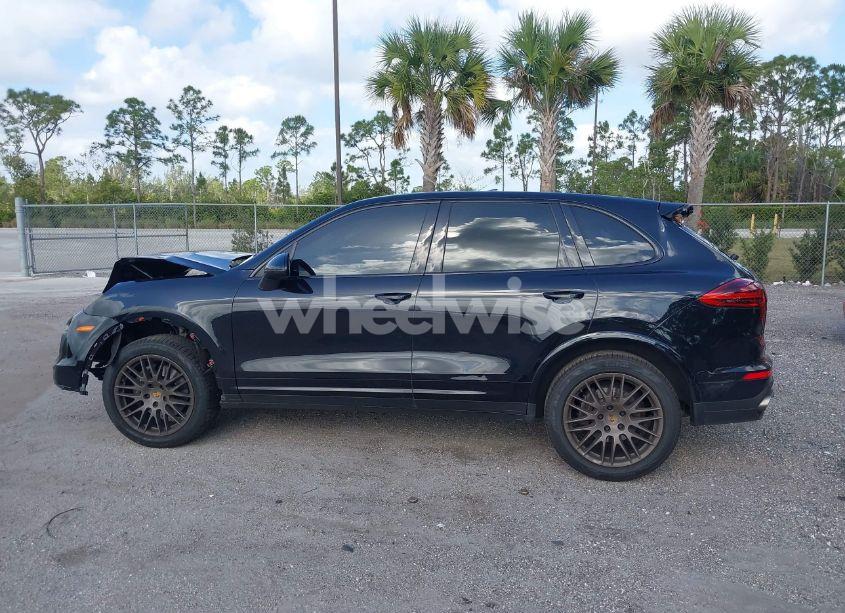Photo 15 of 2017 Porsche Cayenne PLATINUM EDITION (VIN WP1AA2A28HKA86217)