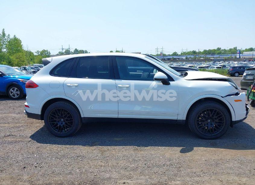 Photo 13 of 2018 Porsche Cayenne PLATINUM EDITION (VIN WP1AA2A28JKA02807)