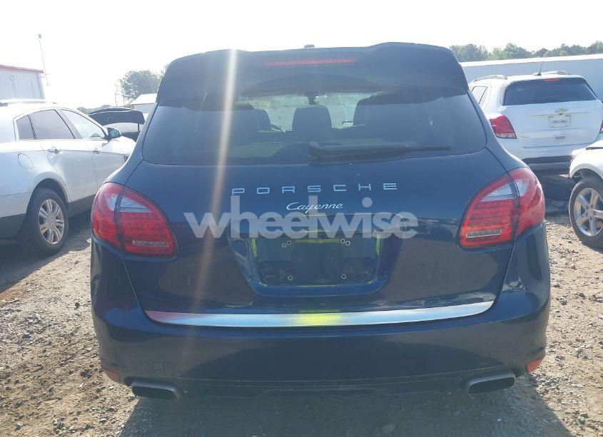 Photo 17 of 2013 Porsche Cayenne N/A (VIN WP1AA2A2XDLA05934)