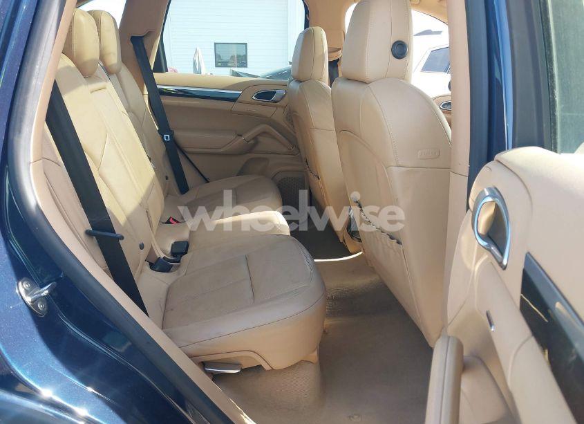 Photo 8 of 2013 Porsche Cayenne N/A (VIN WP1AA2A2XDLA05934)