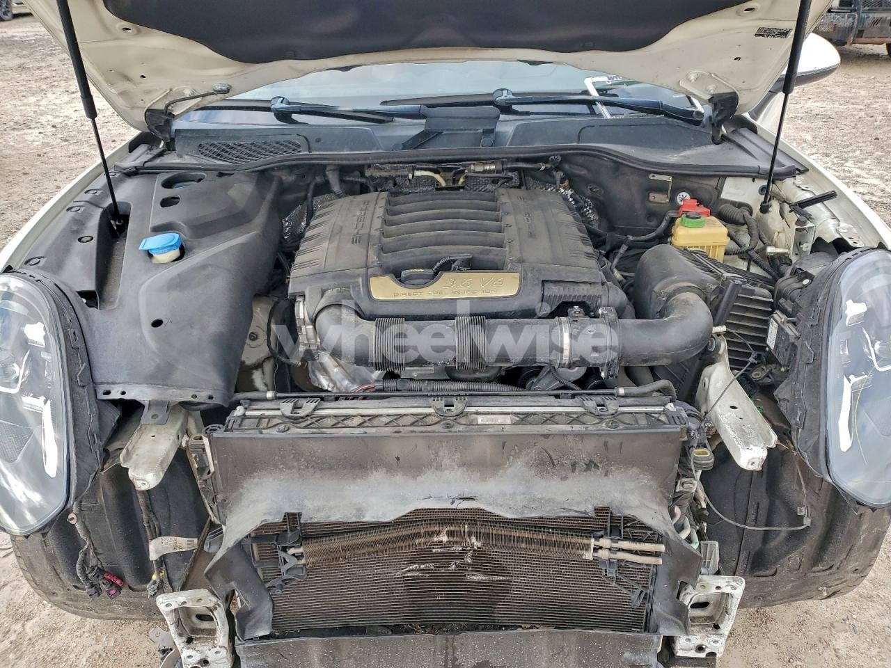 Photo 12 of 2018 PORSCHE CAYENNE (VIN WP1AA2A2XJKA02968)