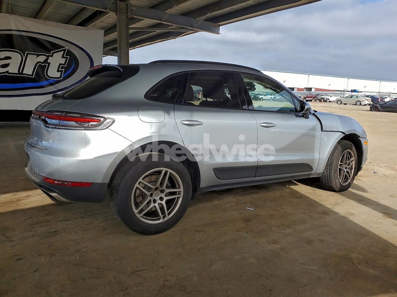 Photo 3 of 2021 PORSCHE MACAN N/A (VIN WP1AA2A51MLB04359)