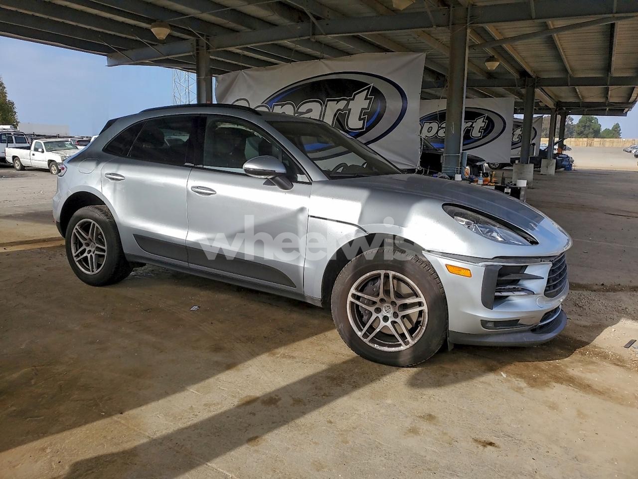 Photo 4 of 2021 PORSCHE MACAN N/A (VIN WP1AA2A51MLB04359)
