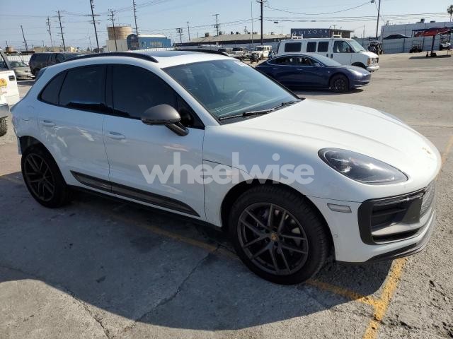 Photo 5 of 2023 PORSCHE MACAN BASE N/A (VIN WP1AA2A51PLB21621)