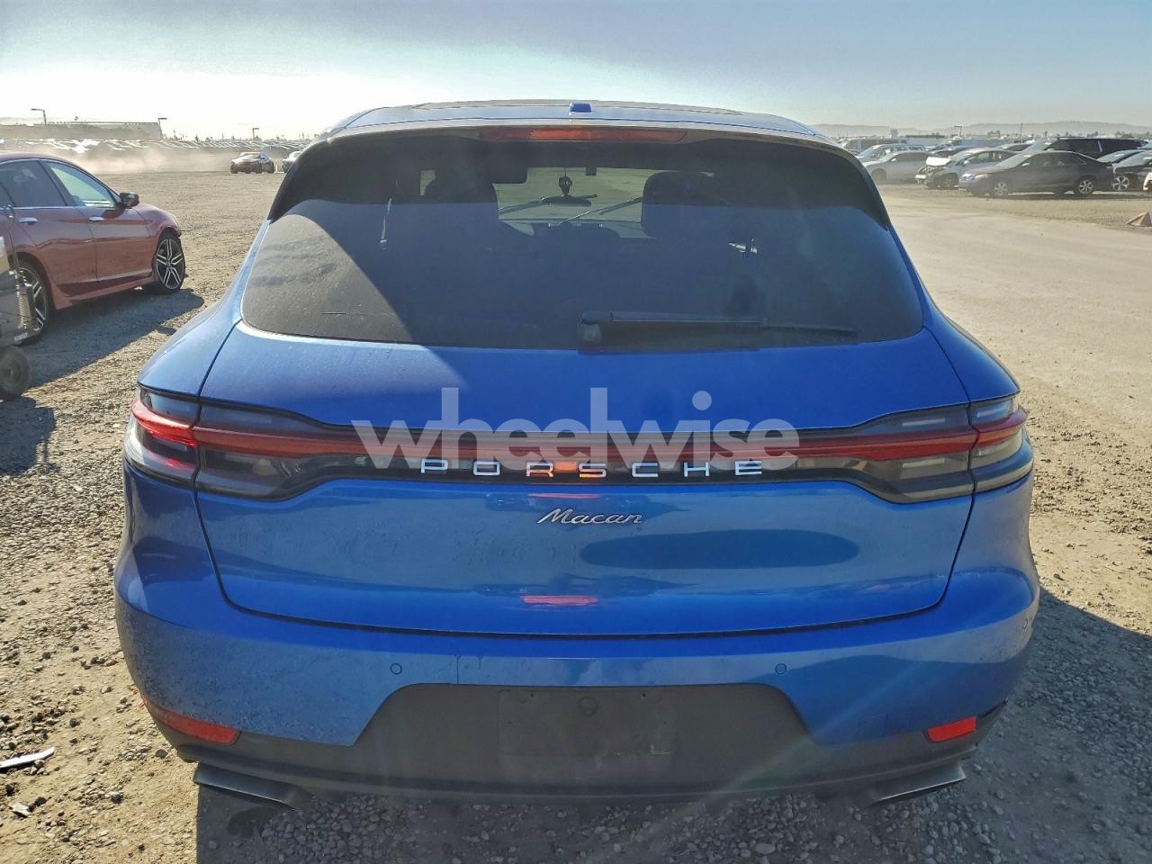 Photo 6 of 2020 PORSCHE MACAN (VIN WP1AA2A52LLB03669)