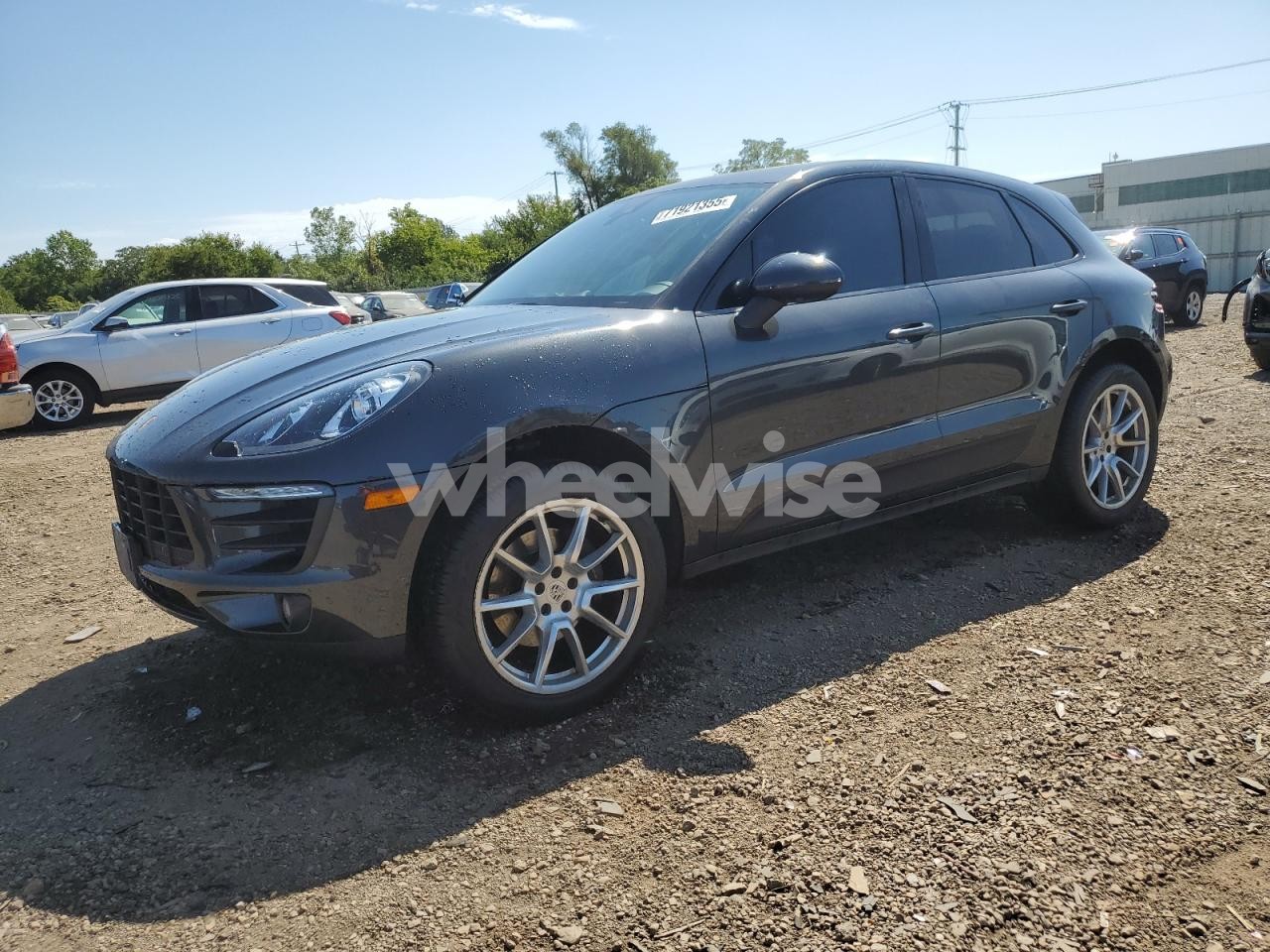 2017 PORSCHE MACAN (VIN WP1AA2A53HLB03395) main photo