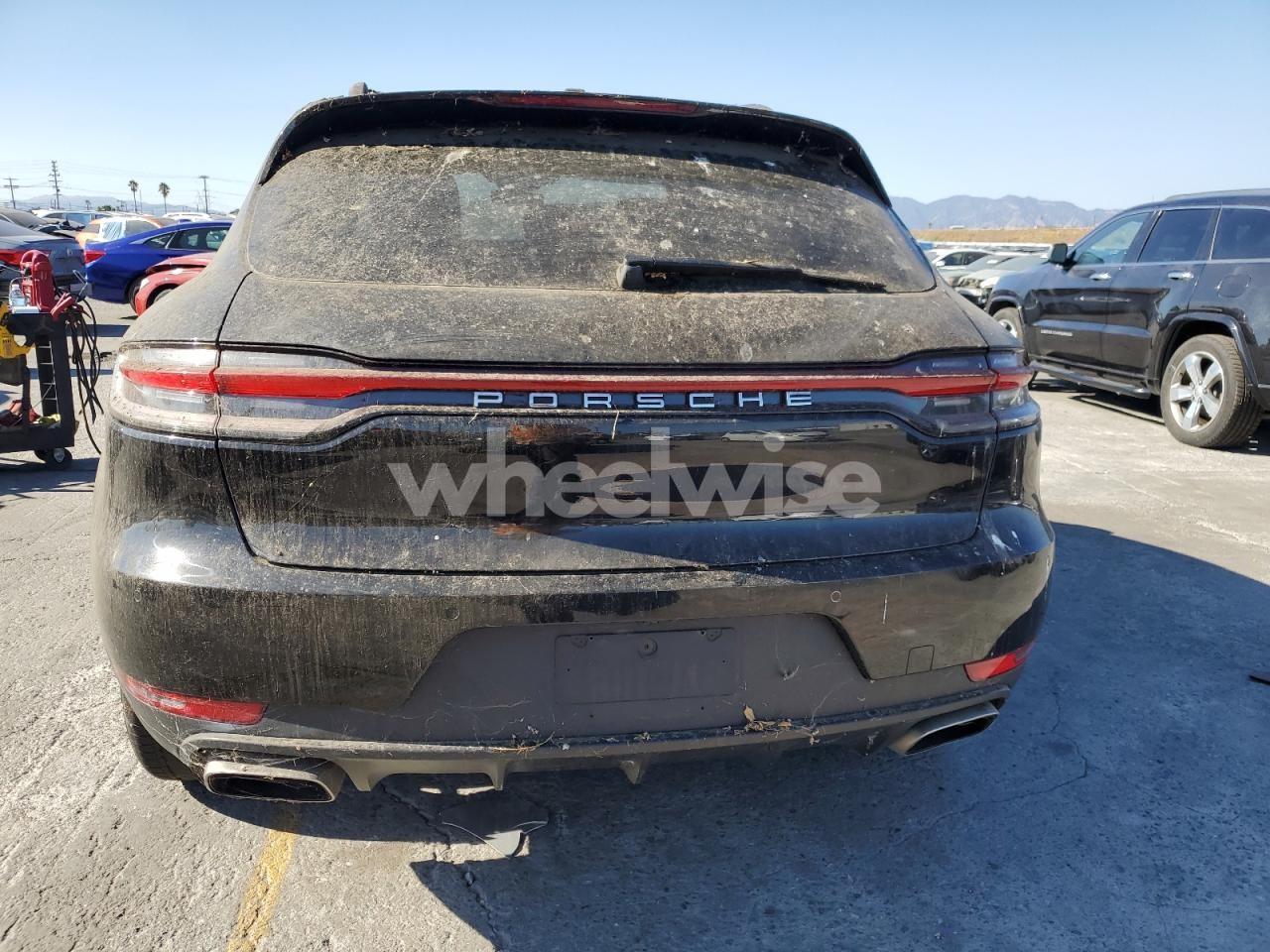 Photo 6 of 2021 PORSCHE MACAN (VIN WP1AA2A55MLB09712)