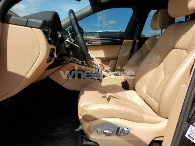 Photo 10 of 2023 PORSCHE MACAN BASE N/A (VIN WP1AA2A56PLB00375)