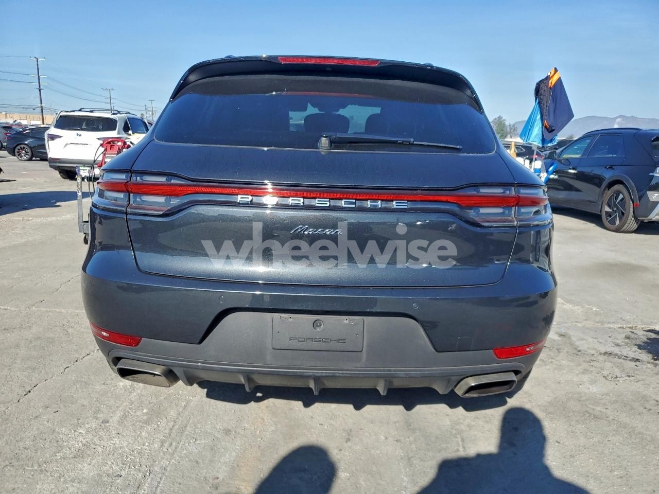 Photo 6 of 2020 PORSCHE MACAN (VIN WP1AA2A58LLB12697)